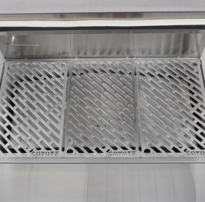 Coyote 36-inch built-in pellet grill - image 4