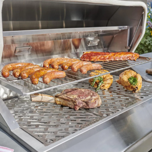 Coyote 36-inch built-in pellet grill - image 10
