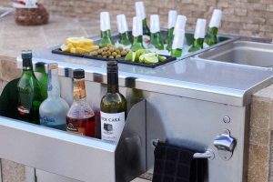 True flame 30" beverage & prep station with led lights - image 3